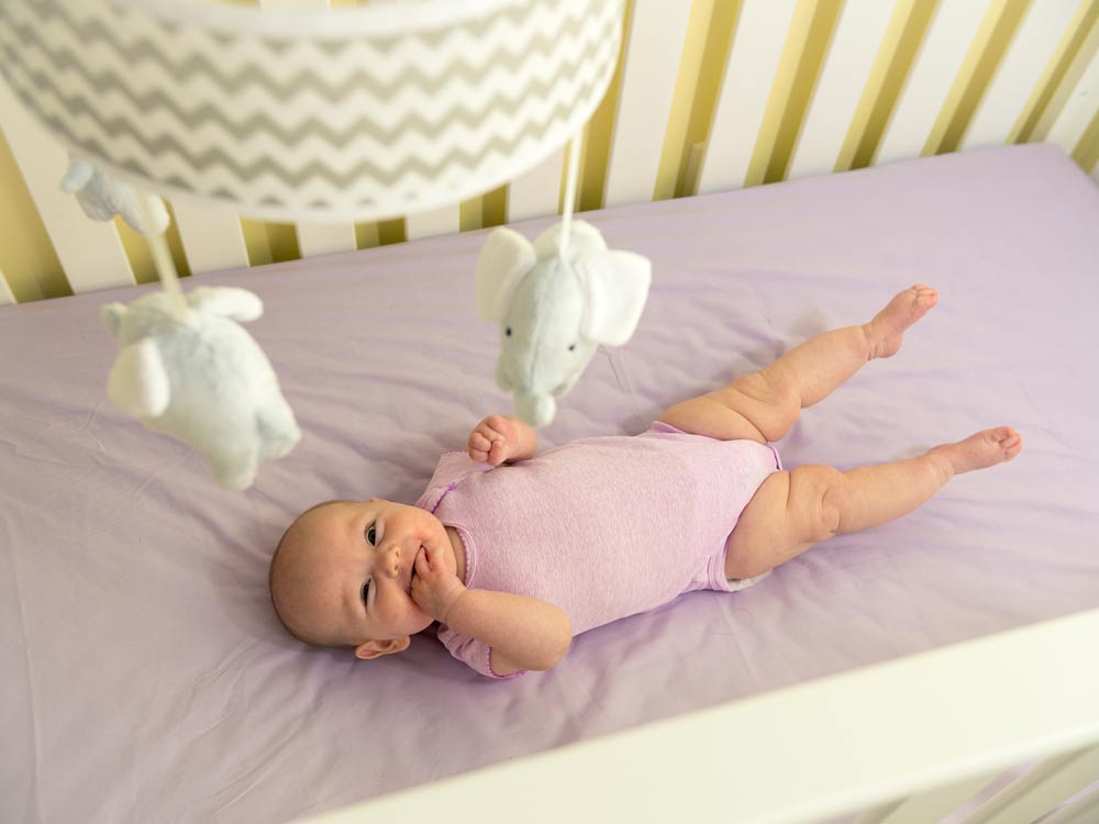 Babybett-Zubehör: Mobiles